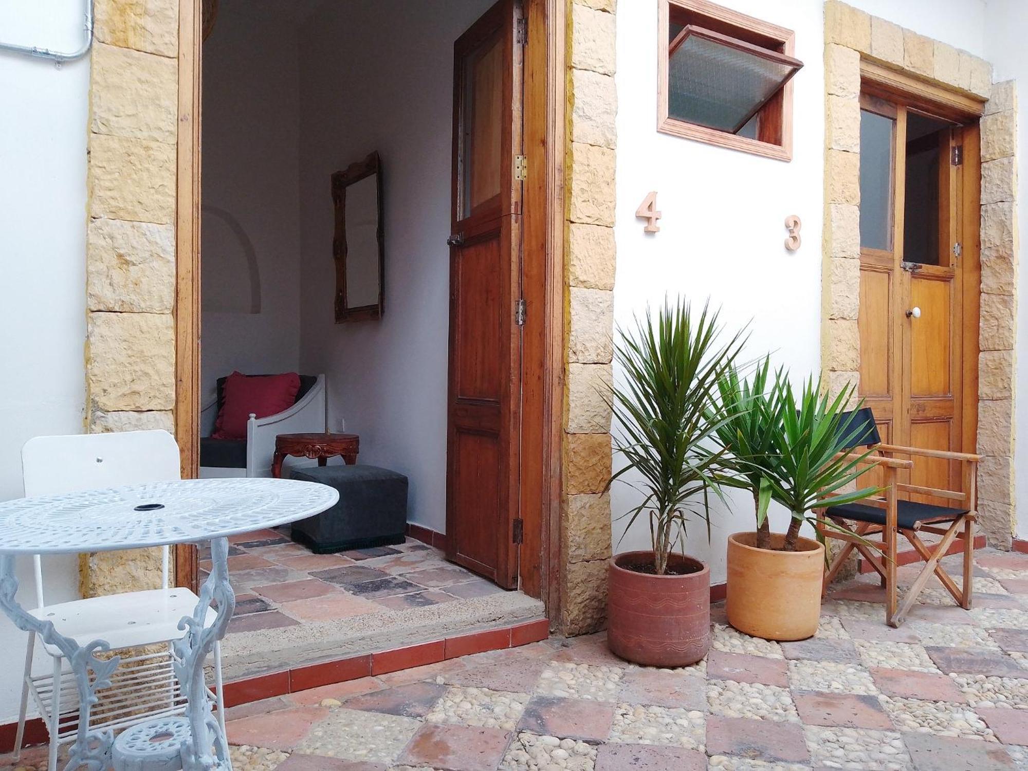 Casita De Piedra Bed and Breakfast Bogotá Eksteriør billede